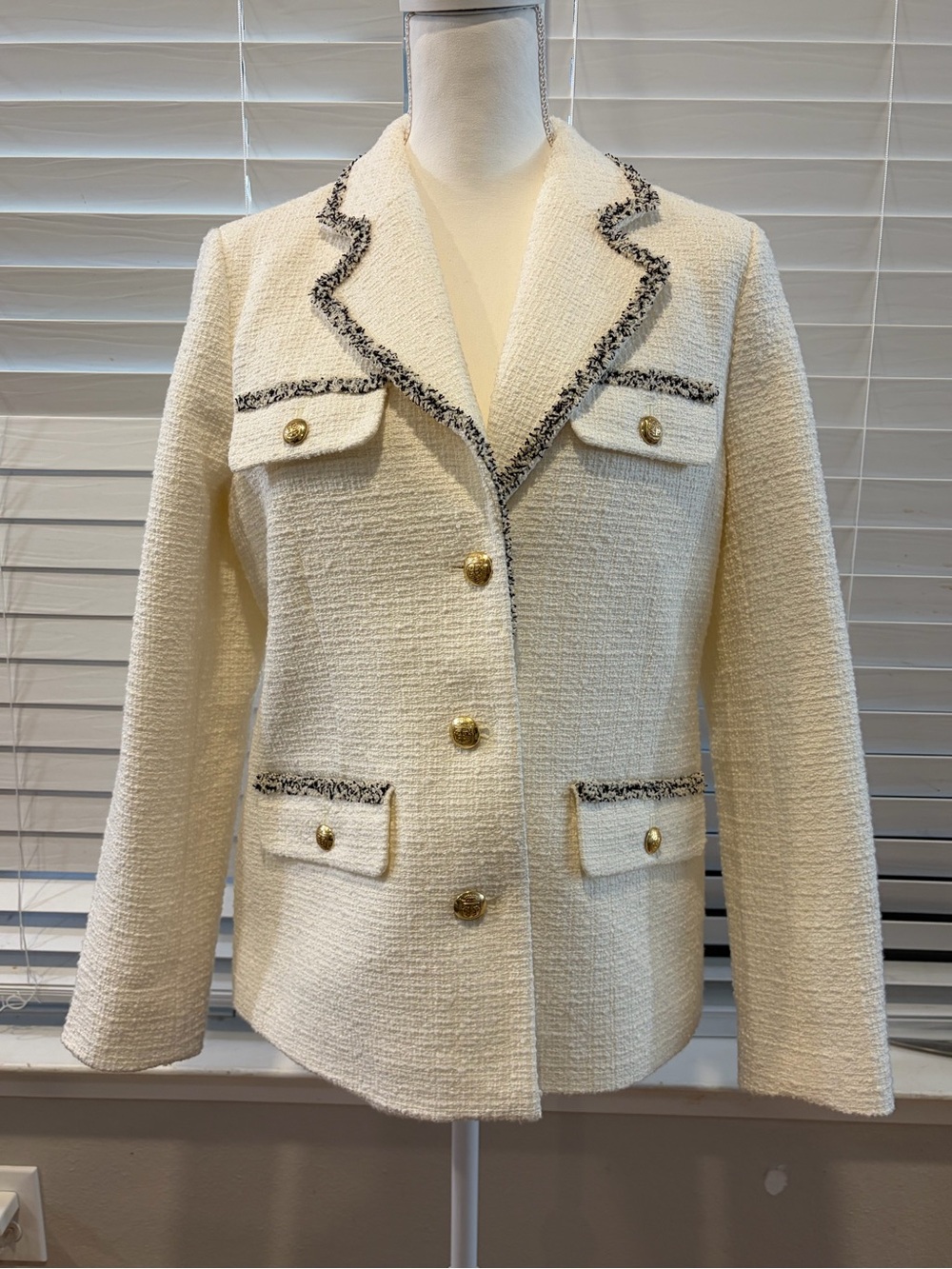 Talbots Tweed Jacket Size 8 - Ivory and Black